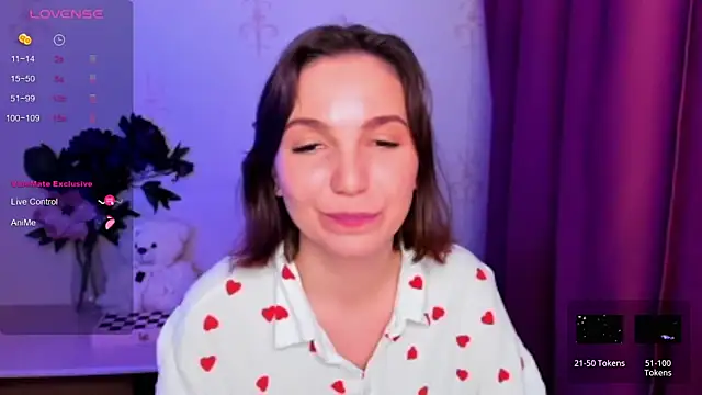 KindHazelHere_'s cam snapshot