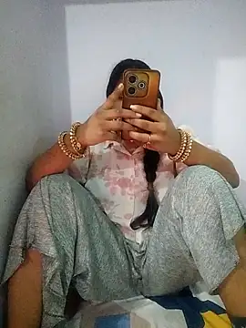 PG_girl_12th's cam snapshot