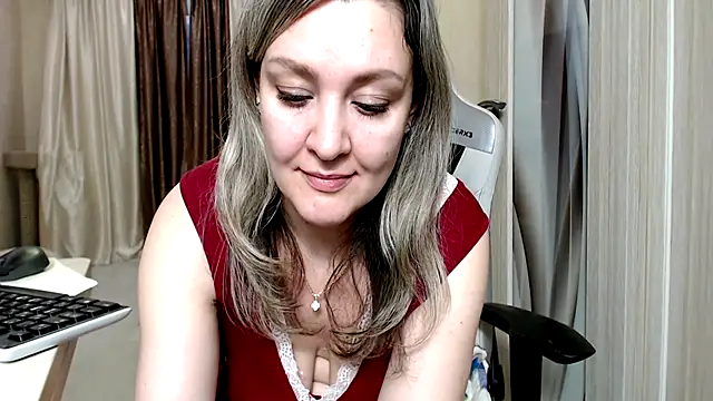 PrettyTaya's cam snapshot