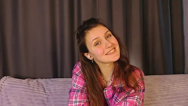 FoxFever's cam snapshot