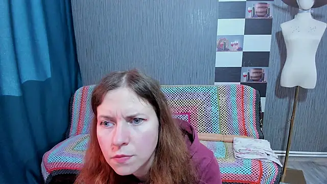 pa1e_pr1ncess's cam snapshot