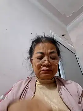 Hotestlove's cam snapshot