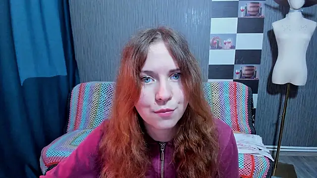 pa1e_pr1ncess's cam snapshot