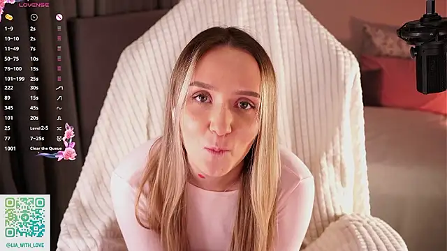 HollisBeckett's cam snapshot