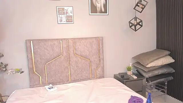 Katejordan's cam snapshot