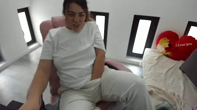 Dyana_Kaylinn's cam snapshot