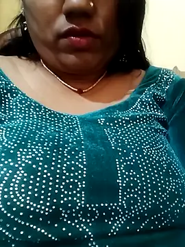 Desi_Biwi's cam snapshot