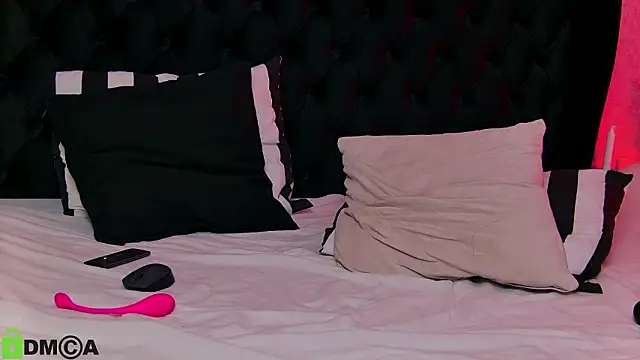 ClaraShine's cam snapshot