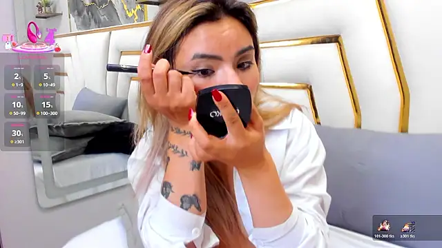 NalaRosse's cam snapshot