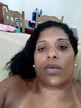 Maliaebonyfetish's cam snapshot