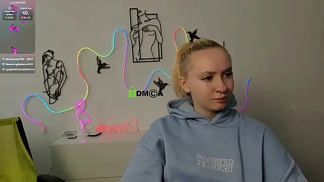 mila_glow1's cam snapshot