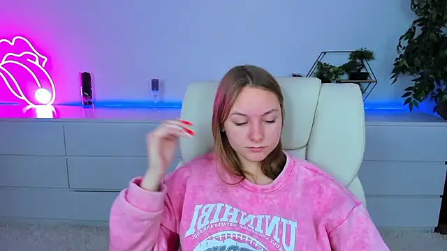 MilaAddams's cam snapshot