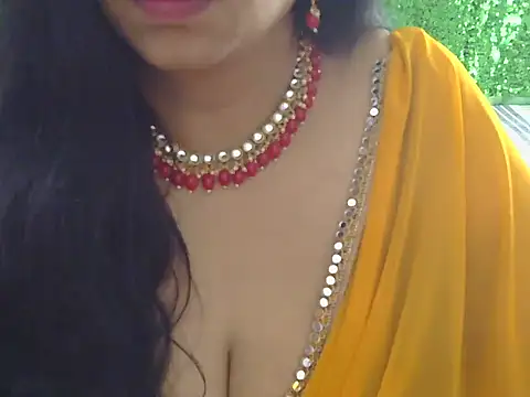 sweet-Soniyaa live sex cam