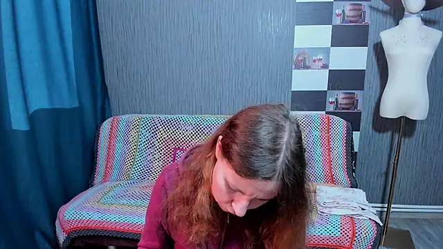 pa1e_pr1ncess's cam snapshot