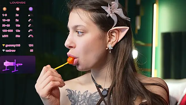 Eille_Elfie's cam snapshot