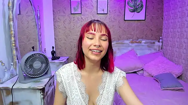 Megane_whitte's cam snapshot