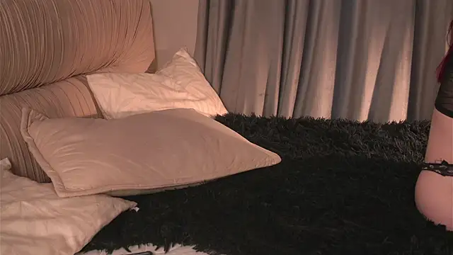 EmilySoftBaby's cam snapshot