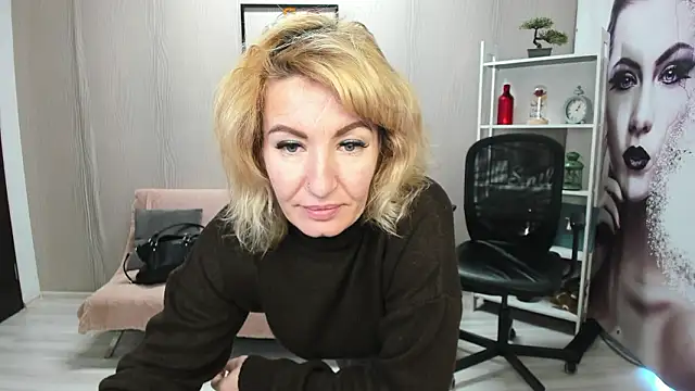 Cassandra_Hotty's cam snapshot