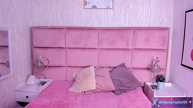 HannaTaylor's cam snapshot