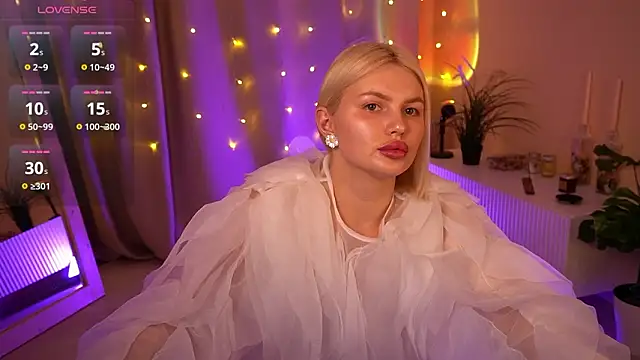 AmeliaWeells's cam snapshot