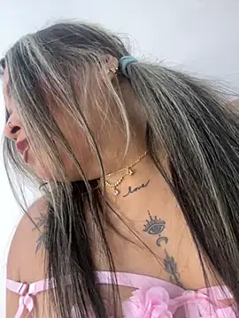 ashley-swift-'s cam snapshot