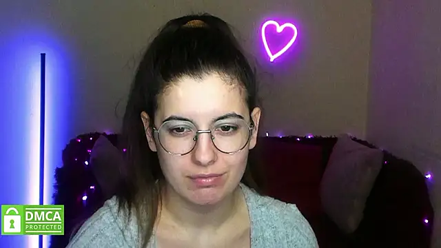 Aminabeatris's cam snapshot