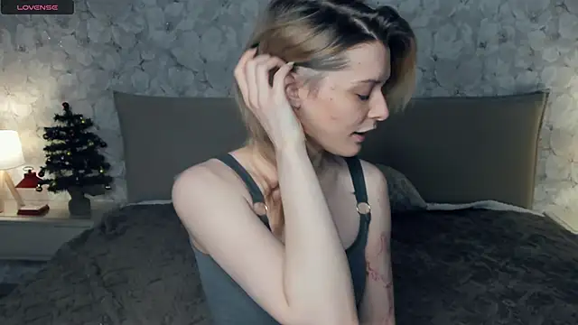 ReganShroff's cam snapshot