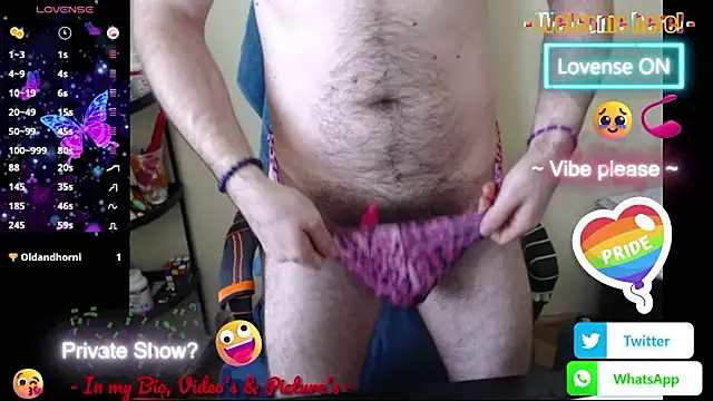 RealManHaveHairy's cam snapshot