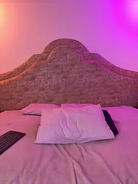 Victoria_Adams14's cam snapshot