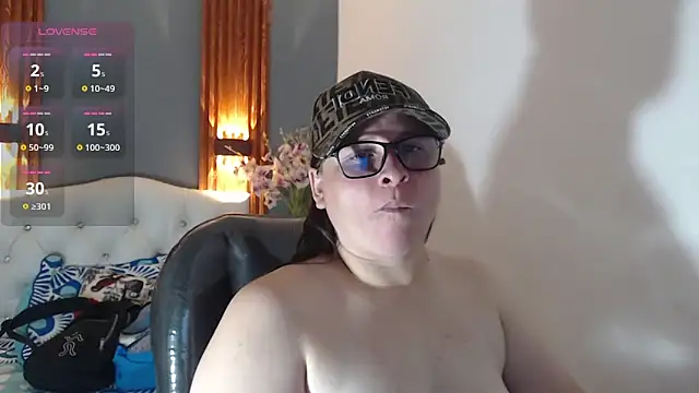 katty_femdom's cam snapshot