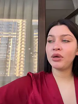 KikiWatson live sex cam