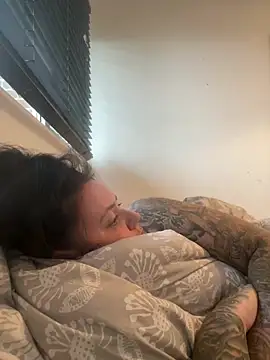 Charsworld's cam snapshot