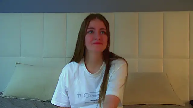 SofiaSarvain's cam snapshot