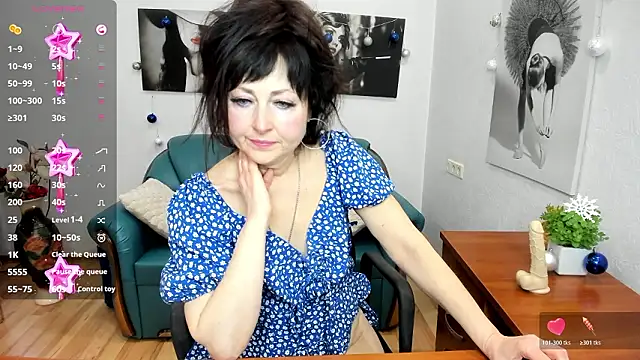 Erica_Edmonton's cam snapshot