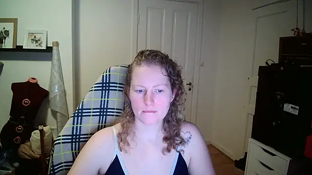 Girlnina-1995's cam snapshot