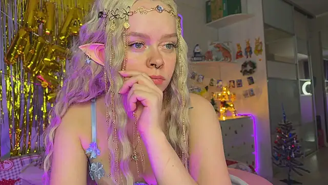 CheekySashaCharm's cam snapshot