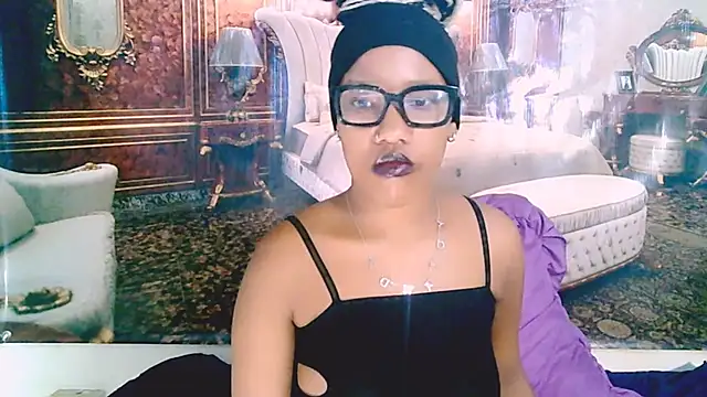 EroticSexyPrada live sex cam