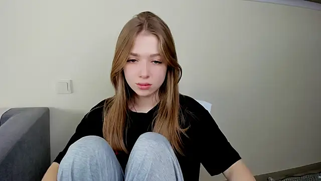 ElleLuv_'s cam snapshot