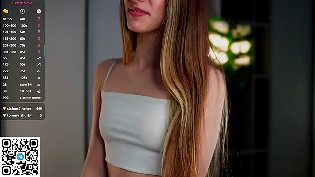 Quinavelle live sex cam