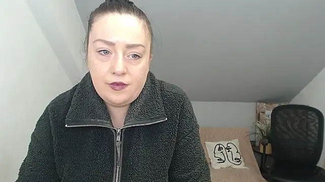 BrendaSkye's cam snapshot