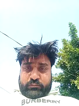 Raju_fuckerr's cam snapshot