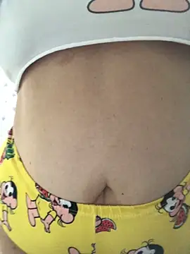 Candy_Queenn's cam snapshot