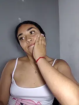 AmberGold-'s cam snapshot