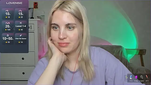 pawpaws's cam snapshot