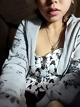 Kowew-nkie's cam snapshot