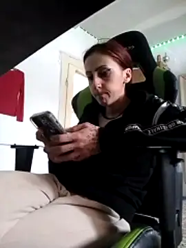 Kriszty_baby26's cam snapshot