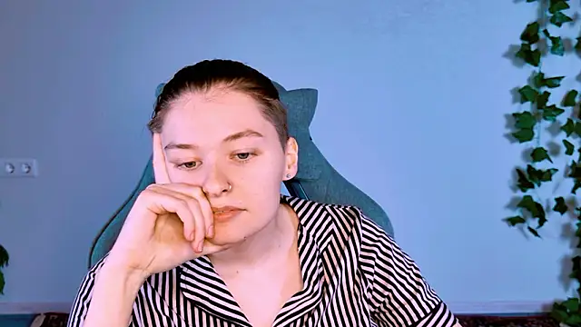 LadyLolipop_'s cam snapshot