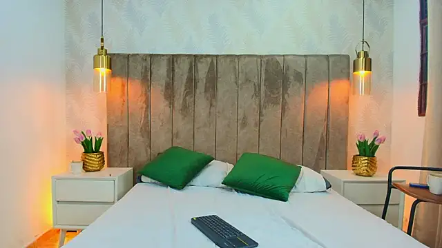 Victoria_606's cam snapshot