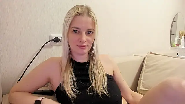 Princessa_ya's cam snapshot