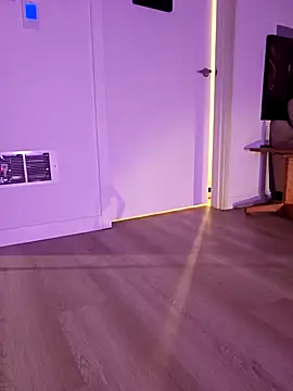 VirginDaisy's cam snapshot